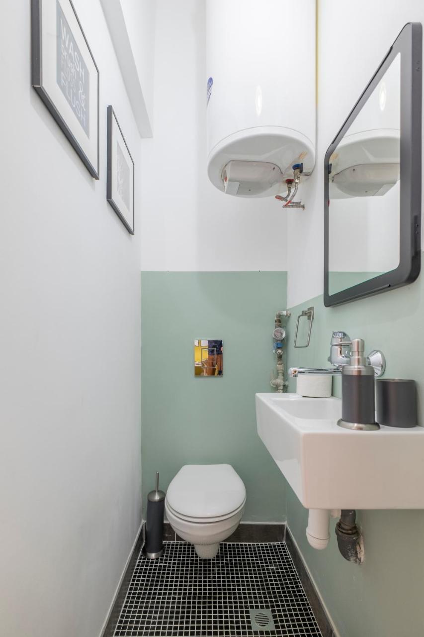 Bluewaveplace - Contemporary Home In Center Of Sofia Bagian luar foto